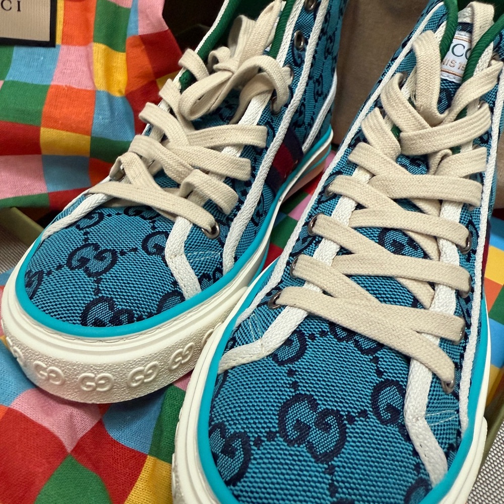 Gucci
Tennis 1977 GG Canvas High-Top Sneaker - Picture 6 of 8